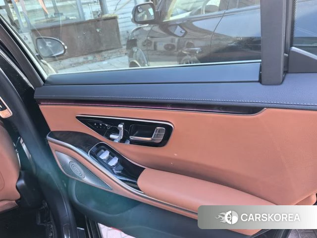 Mercedes-Benz S-class id 4256360 из Китая 14