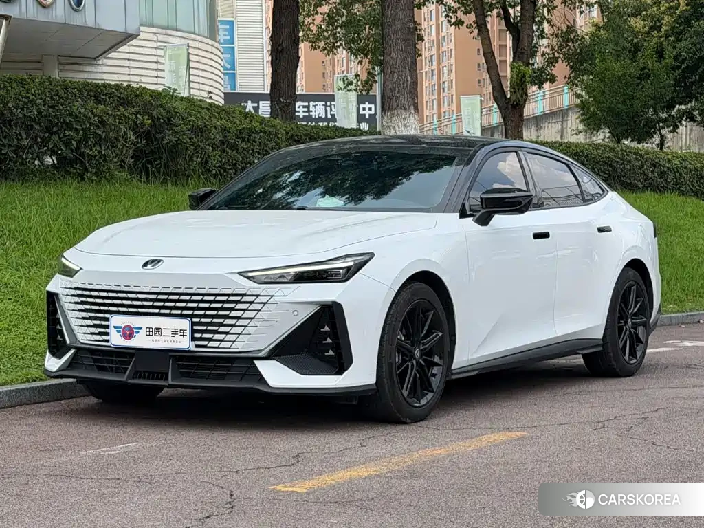 Chang'an UNI-V id 4681110 из Китая 13