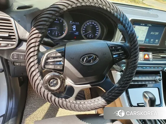 Hyundai Grandeur IG id 2460959 из Кореи 19