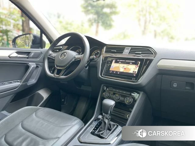 Volkswagen Tiguan L id 4264163 из Китая 19