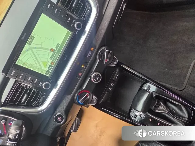 Kia Stonic id 3694995 из Кореи 19