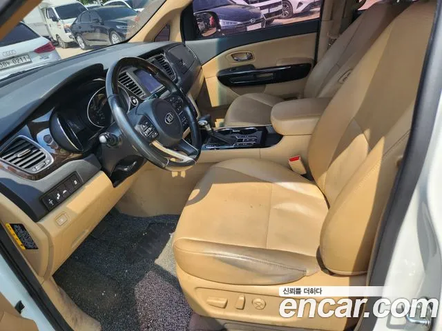 Kia The New Carnival id 2706585 из Кореи 17