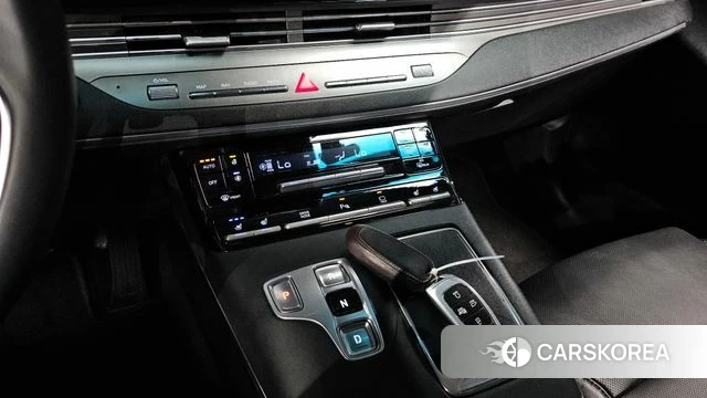 Hyundai The New Grandeur IG id 4178717 из Кореи 19