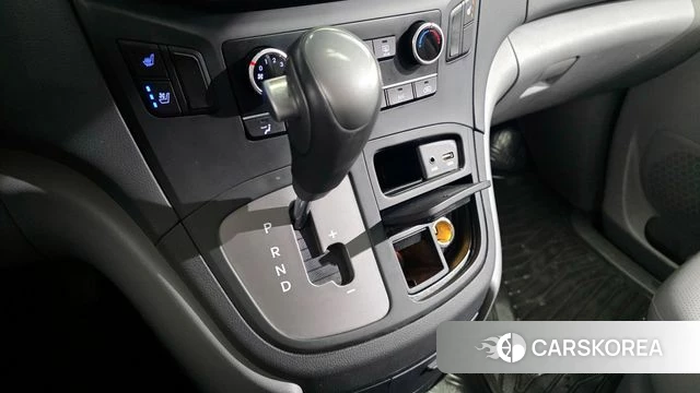 Hyundai The New Grand Starex id 3833787 из Кореи 19