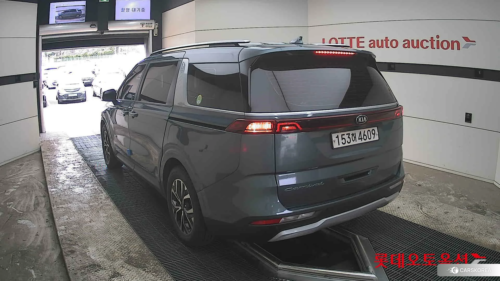 Kia Carnival id 3875761 из Кореи 36