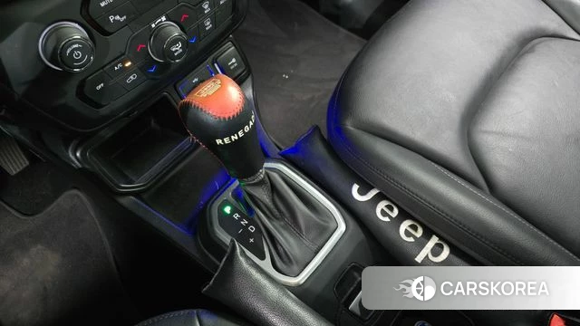 Jeep Renegade id 4895489 из Кореи 19