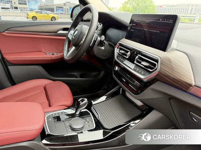 BMW X3 id 4328435 из Китая 16