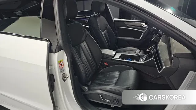 Audi A7 (4K) id 2960882 из Кореи 19