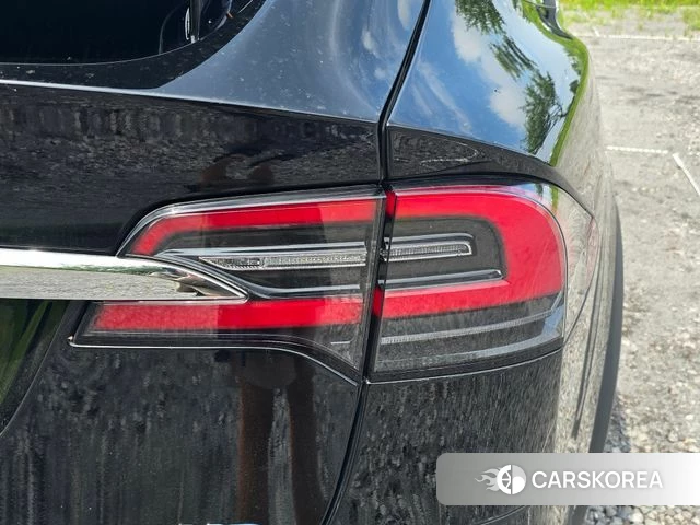Tesla Model X id 4502104 из Кореи 19