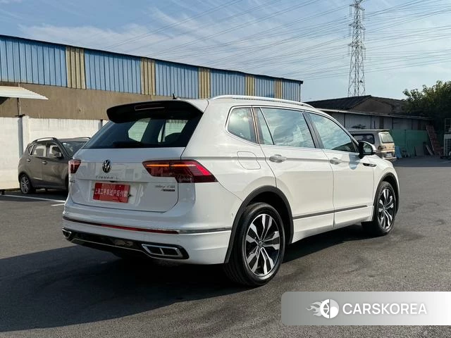 Volkswagen Tiguan L id 4341546 из Китая 28