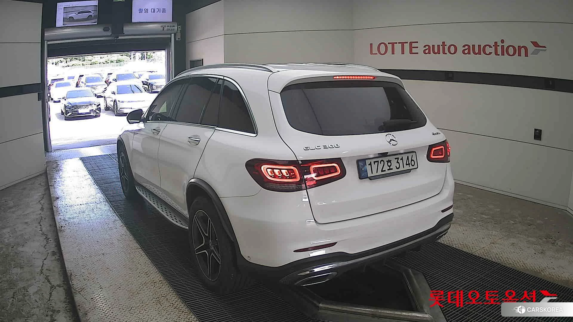 Mercedes-Benz Mercedes-Benz GLC300 4MATIC id 4674064 из Кореи 36