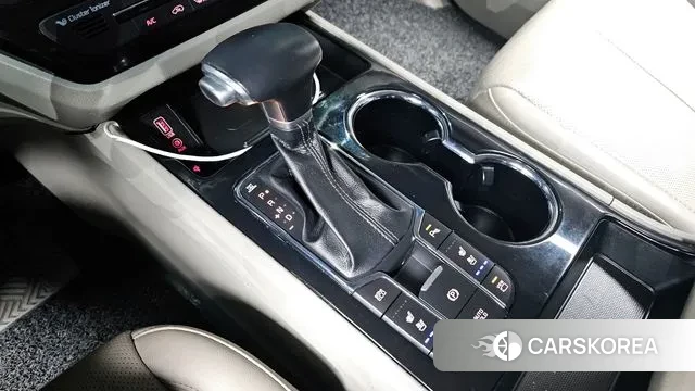 Kia The New Carnival id 3386140 из Кореи 19