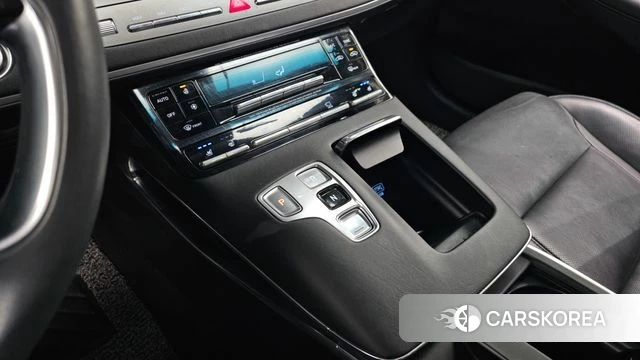 Hyundai The New Grandeur IG id 3839615 из Кореи 19