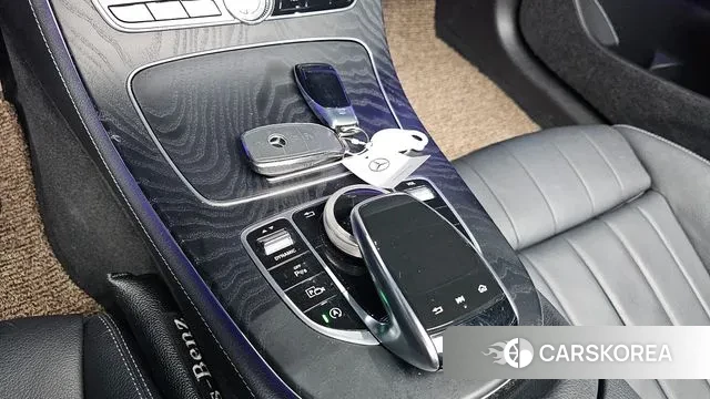 Mercedes-Benz E-Class W213 id 3686941 из Кореи 19