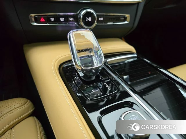 Volvo S90 id 3877465 из Кореи 19