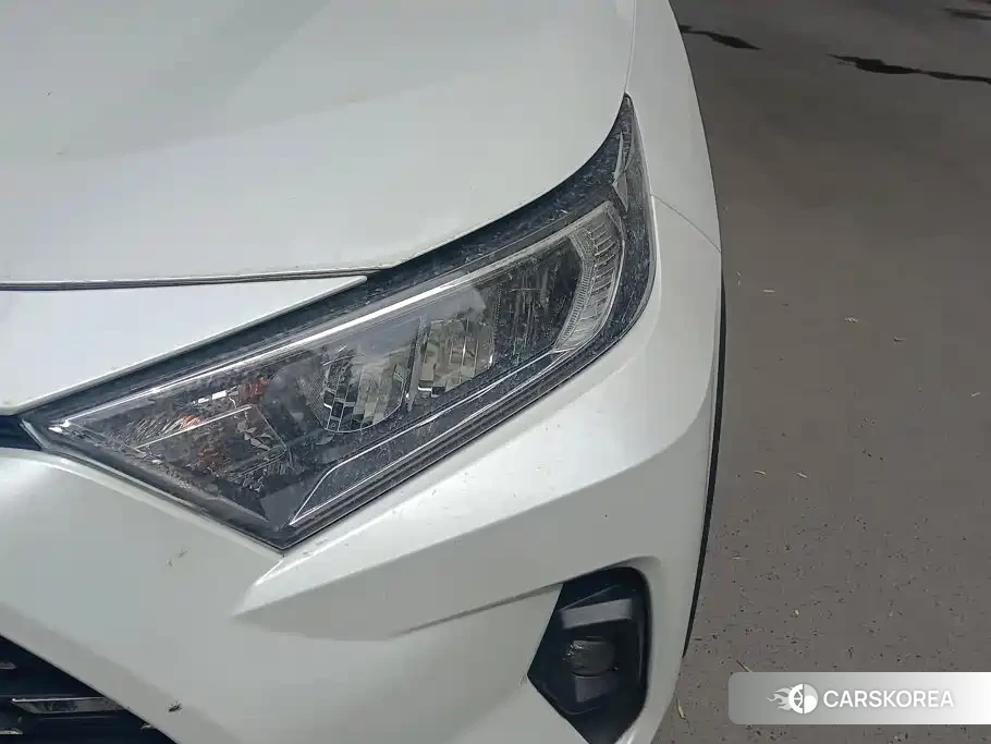 Toyota RAV4 id 4622515 из Китая 15