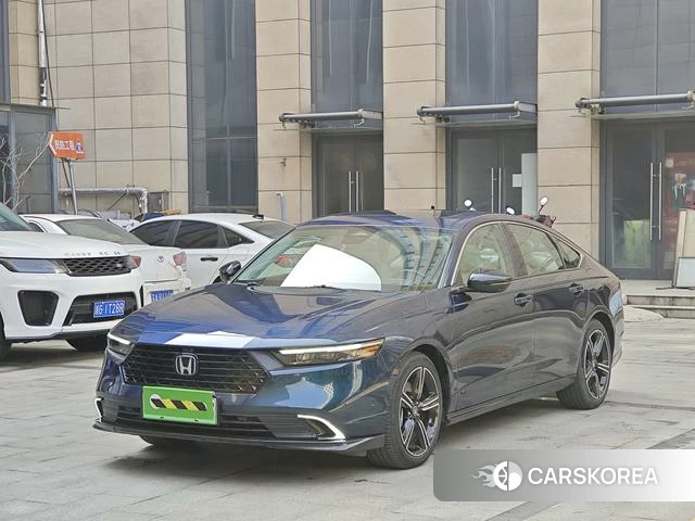 Honda Accord PHEV id 4262042 из Китая 27