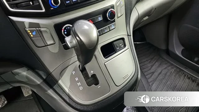 Hyundai The New Grand Starex id 3454795 из Кореи 19