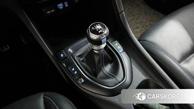 Hyundai Veloster (JS) id 4944213 из Кореи 28