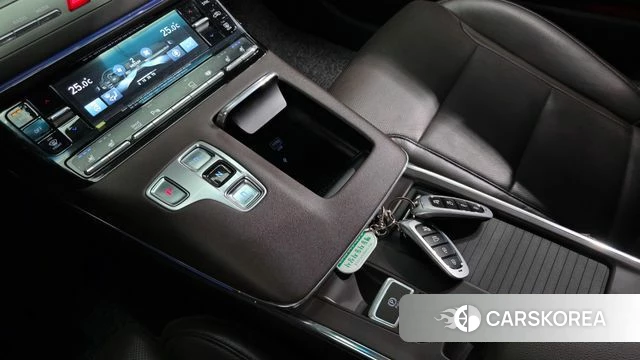 Hyundai The New Grandeur IG id 4224721 из Кореи 32