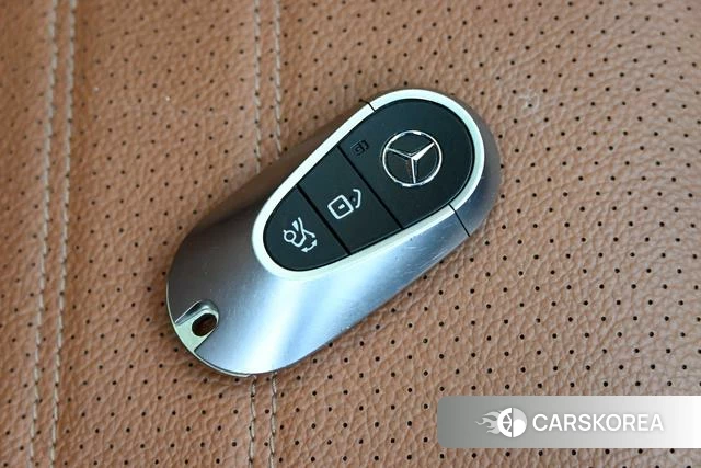 Mercedes-Benz GLC id 4263819 из Китая 19