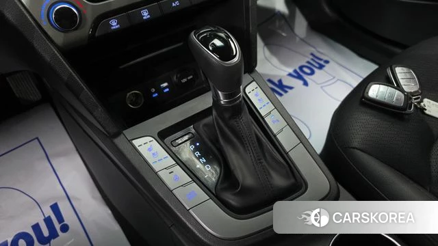 Hyundai Avante AD id 4180577 из Кореи 19