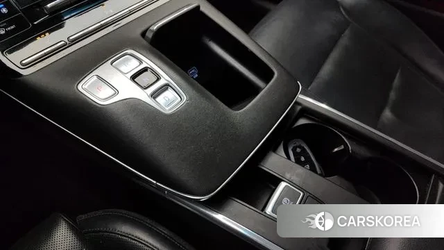 Hyundai The New Grandeur IG id 3551926 из Кореи 19