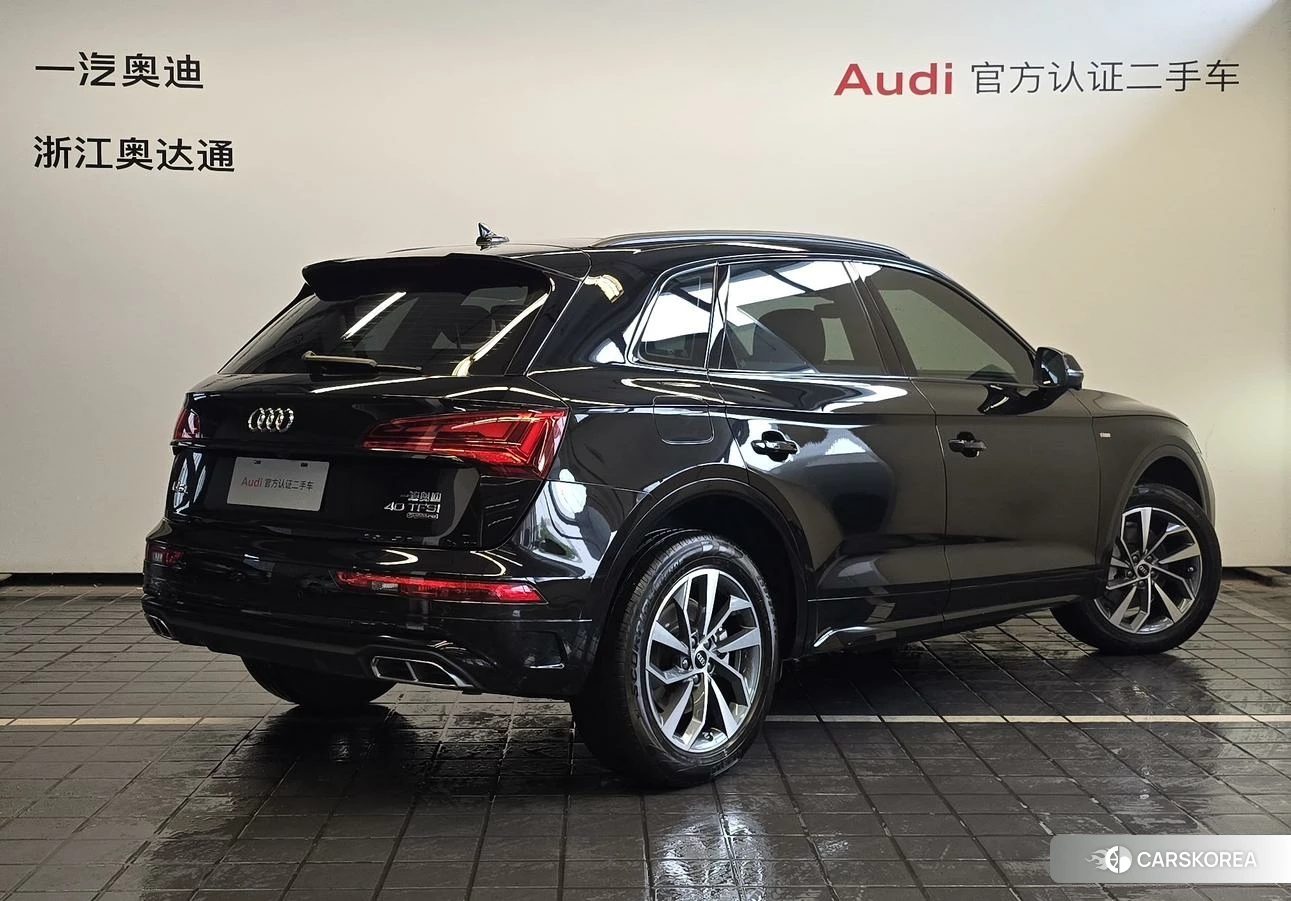 Audi Q5L id 4510760 из Китая 17