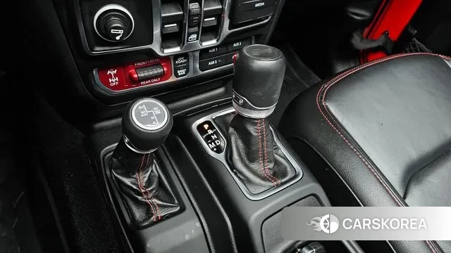 Jeep Wrangler (JL) id 3696891 из Кореи 19