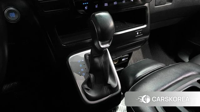 Hyundai Staria id 4349965 из Кореи 19