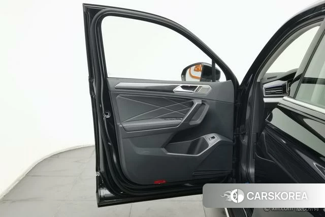Volkswagen Tiguan L id 3908954 из Китая 23