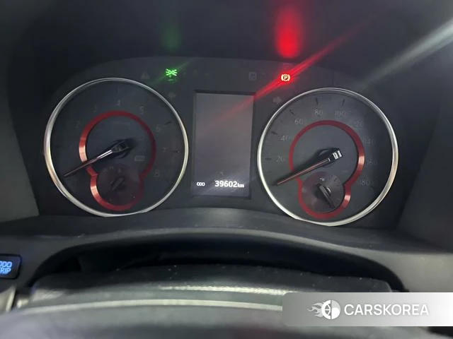 Toyota Elfa id 4182689 из Китая 17