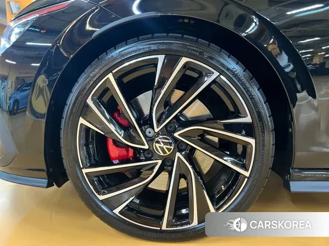 Volkswagen Golf 8th Generation id 3212026 из Кореи 19