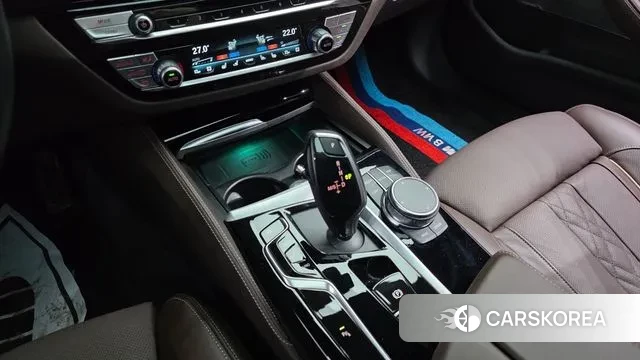 BMW 5 Series (G30) id 3606264 из Кореи 19