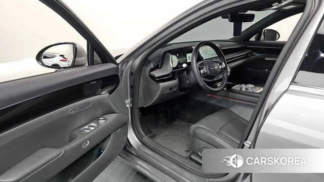 Genesis G90 (RS4) id 4592444 из Кореи 35