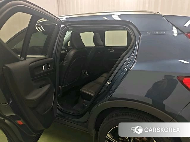 Volvo XC40 id 4235975 из Китая 19