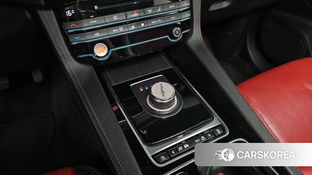 Jaguar F-PACE id 4610547 из Кореи 19