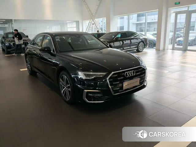 Audi A6L id 3908374 из Китая 17