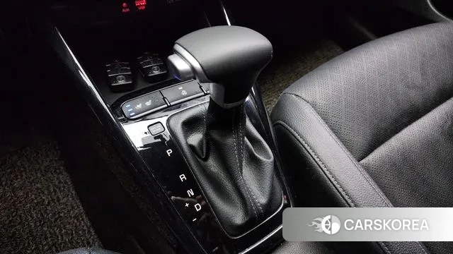 Kia Stonic id 3028813 из Кореи 19