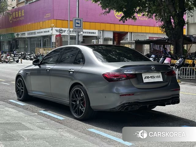Mercedes-Benz E-class AMG id 4349008 из Китая 15