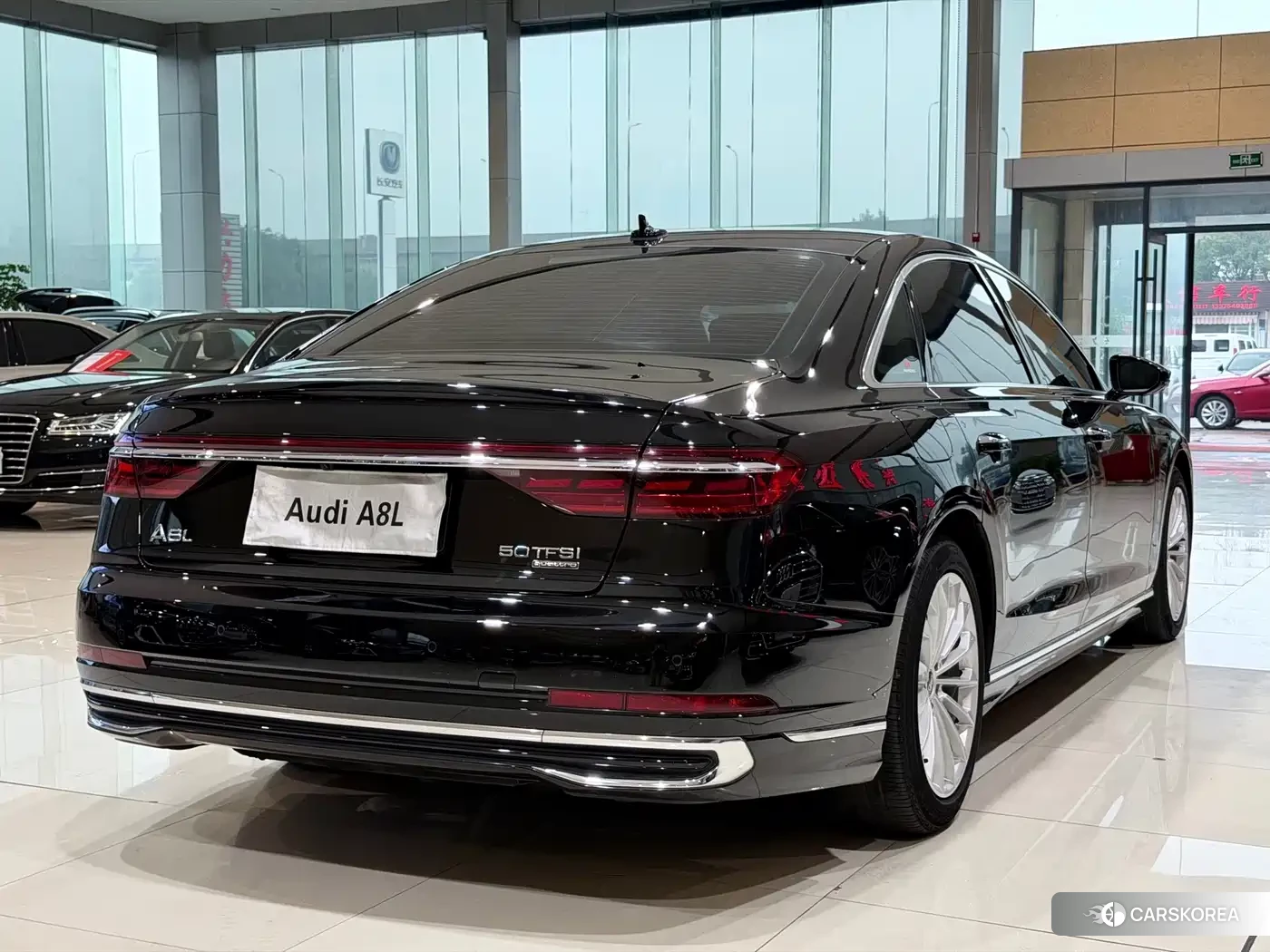 Audi A8 id 4629115 из Китая 9