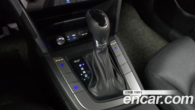 Hyundai Avante AD id 2441161 из Кореи 19