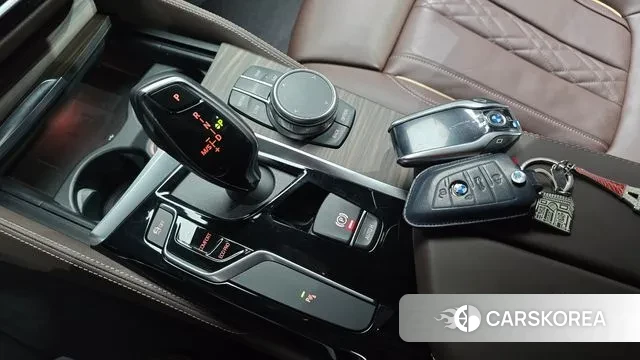 BMW 5 Series (G30) id 3361920 из Кореи 19