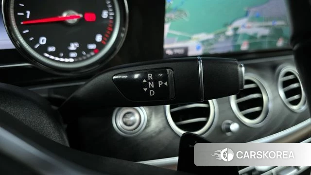 Mercedes-Benz E-Class W213 id 4390156 из Кореи 19