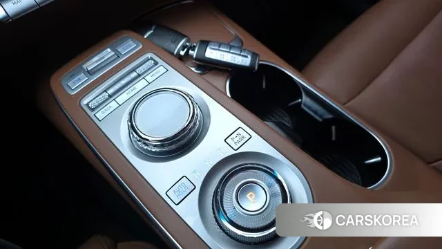 Genesis GV70 id 3478628 из Кореи 19