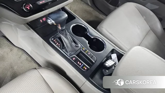 Kia The New Carnival id 3682553 из Кореи 19