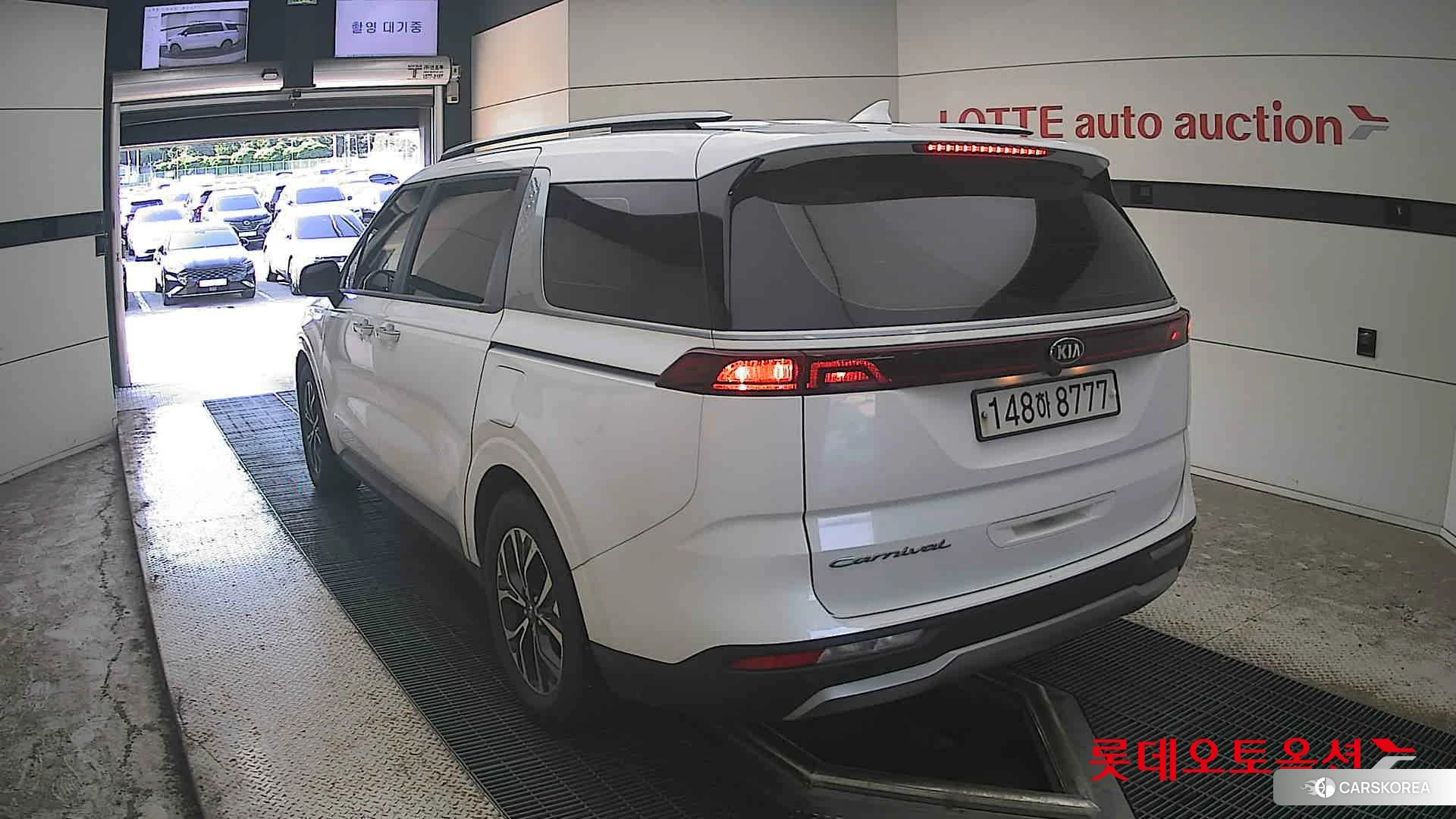 Kia Carnival id 4669072 из Кореи 37