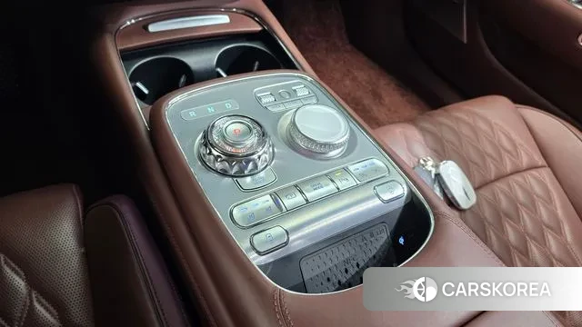 Genesis G90 (RS4) id 3354630 из Кореи 19