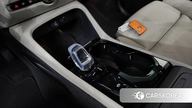 Volvo XC40 id 3891728 из Кореи 19