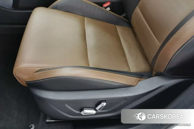 Geely Automobile Binyue id 4253589 из Китая 23
